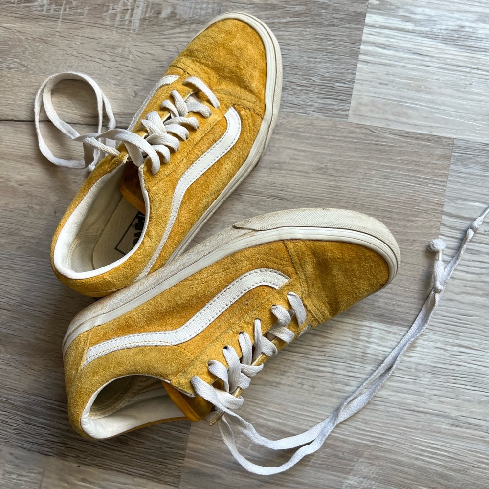 Vans : Old Skool Golden Yellow Pig Suede sneakers